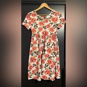 NWOT Old Navy Dress with Floral Print